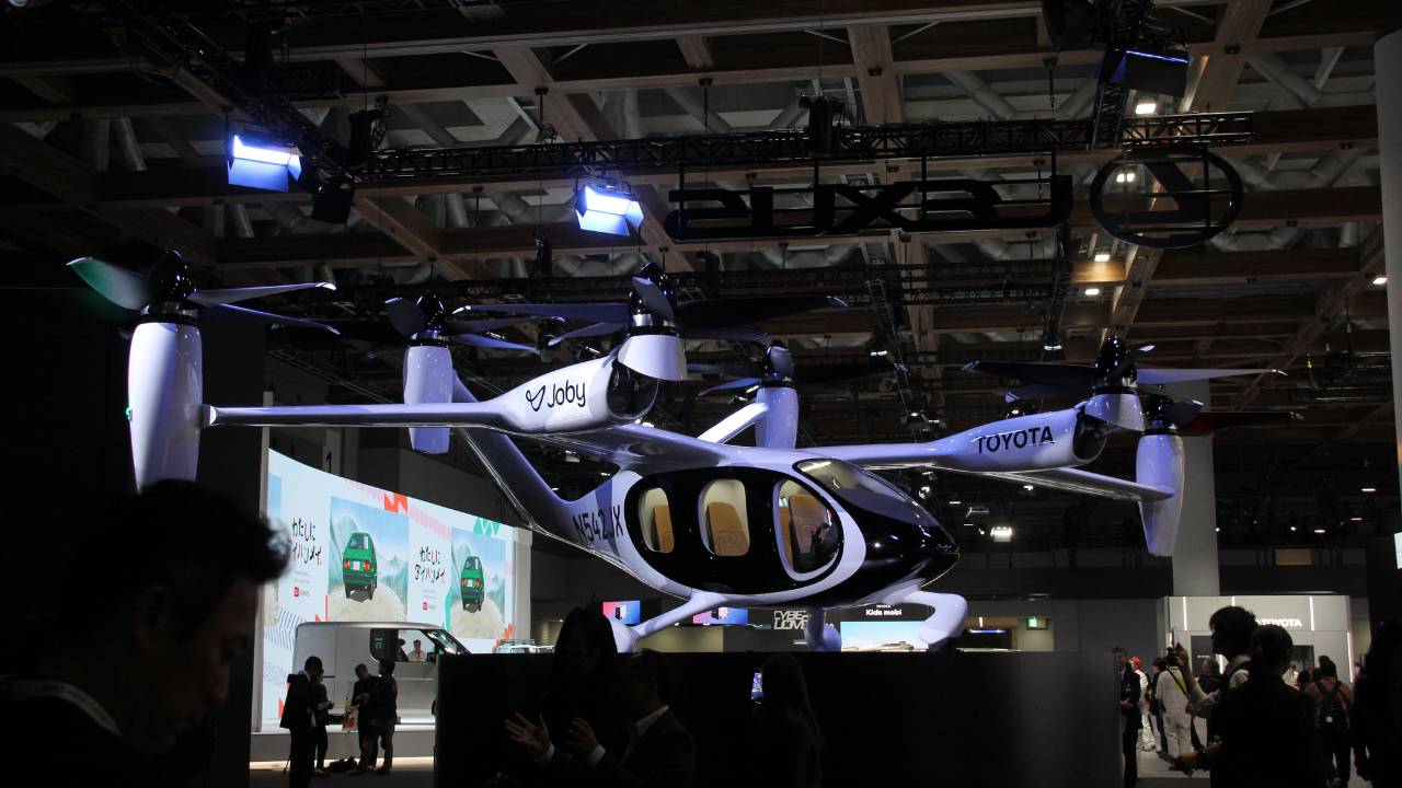 Japan Mobility Show 2025、空飛ぶクルマとドローンが集結。SkyDriveやLEXUSなどが次世代エアモビリティを披露