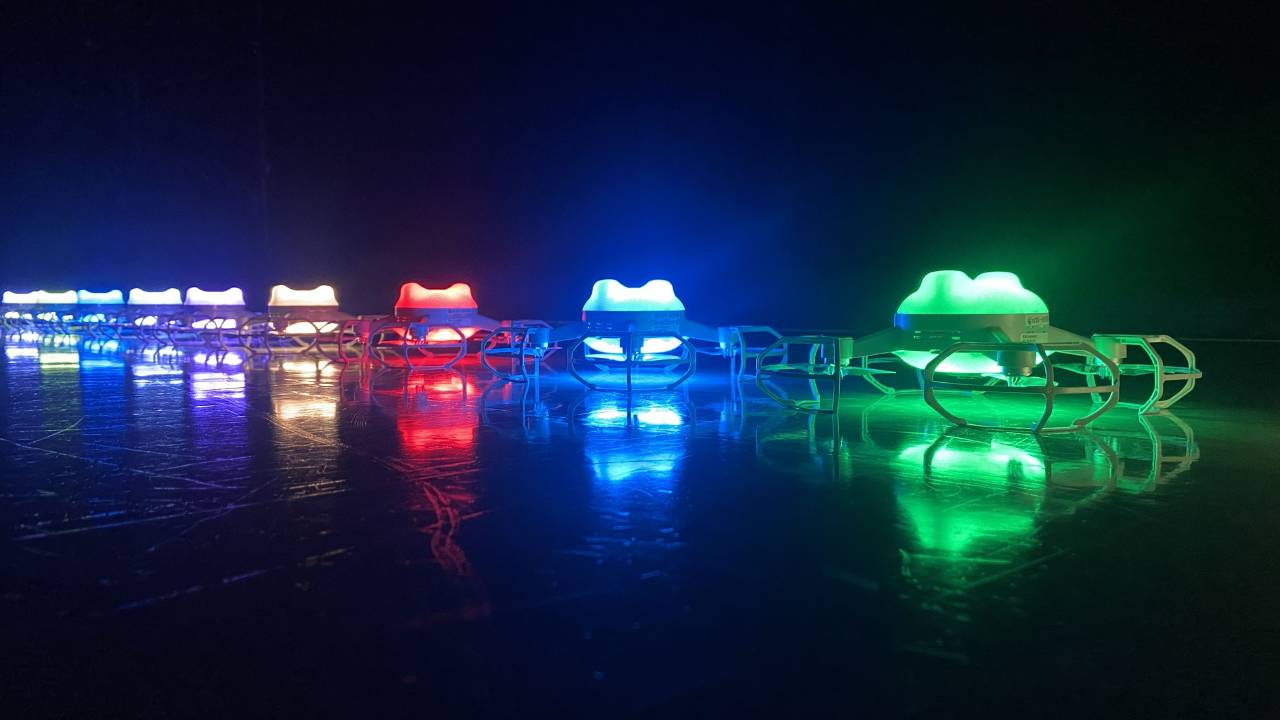 [広島県府中市]ドローン寺 釈迦院、「無人航空祭」を開催。幻想的な「本堂内ドローンショー奉納」と「第6回マイクロドローンレース」を2026年1月4日に実施