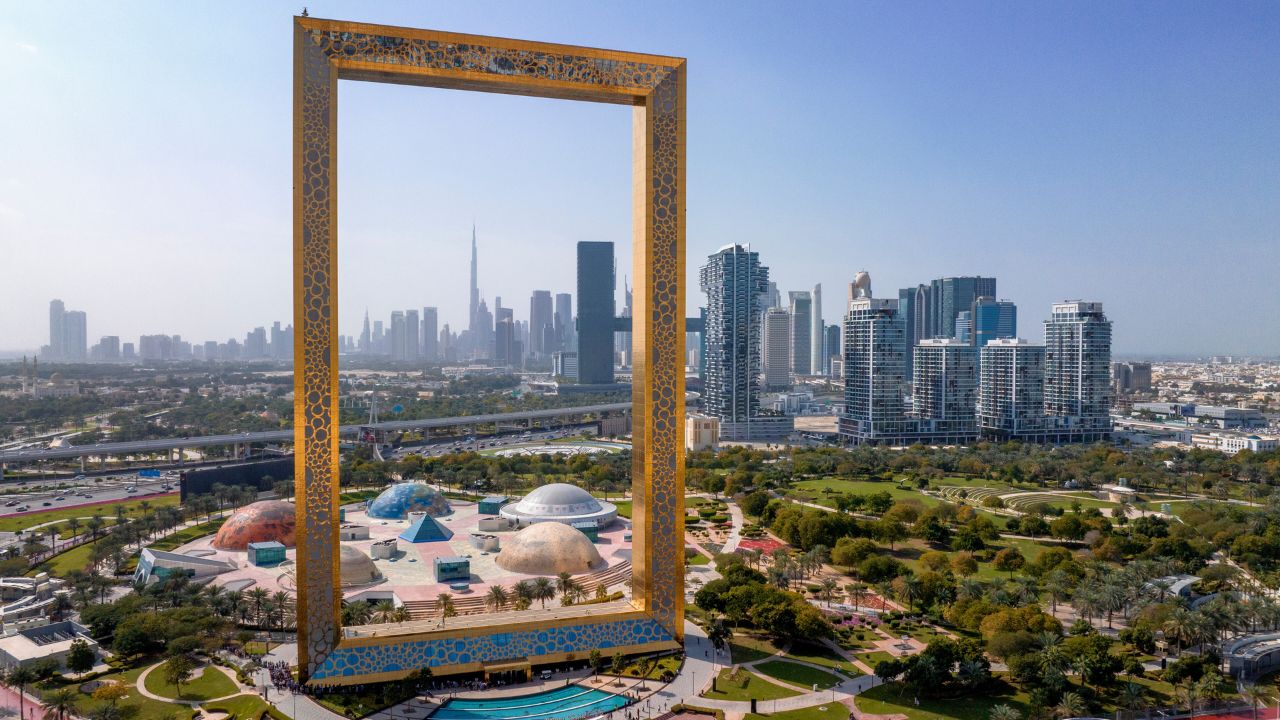 2,000機以上のドローンを使用した、世界初の空中テトリス公式戦 Red Bull Tetris World Final