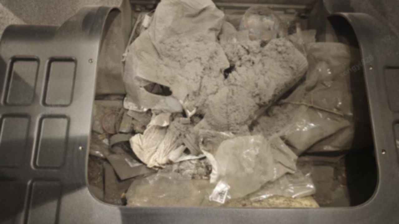 日本AIセンターホールディングス、外で使える。お掃除ロボット日本で発売開始。