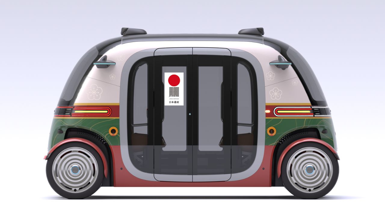 明和観光×ピクセルインテリジェンス、自動運転車両RoboBus 移動式観光実証実験を実施