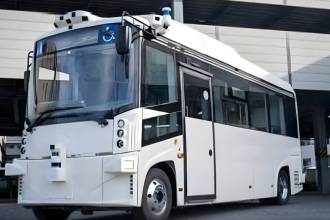アイサンテクノロジー、レベル４自動運転技術の許認可取得に向けて実証～自動運転バス試乗体験や出発式を京田辺市と木津川市で実施～