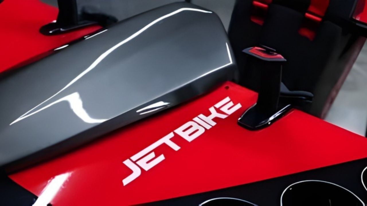 LEO JetBikeをチェック ― 誰でも操縦できる、プロペラ非搭載のパーソナルeVTOL