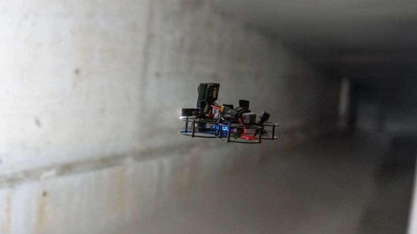 DRONE SPORTS、ドローン地下ピット点検の最新技術実証