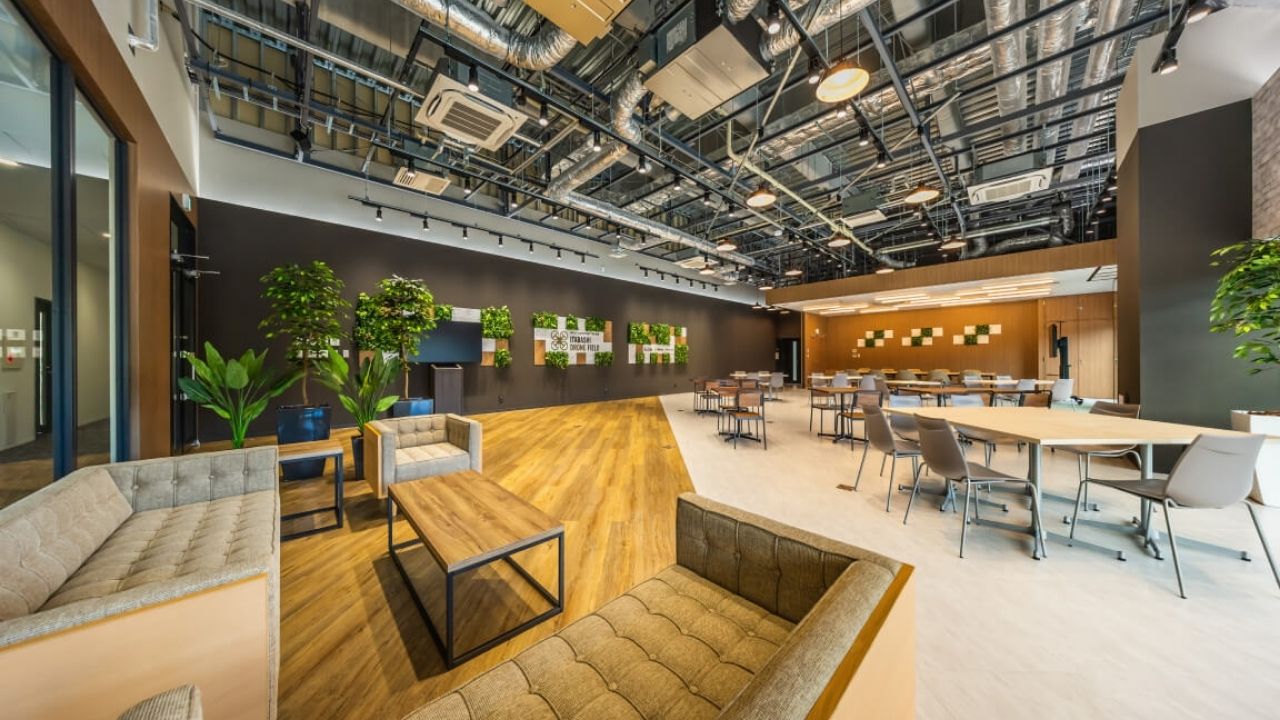 KDDIスマートドローンアカデミーにてドローン国家資格「更新講習」の受付開始