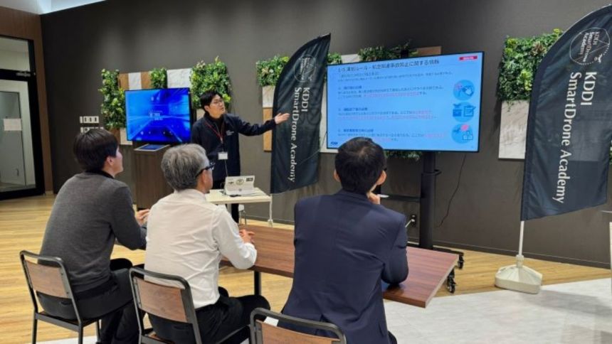 KDDIスマートドローンアカデミーにてドローン国家資格「更新講習」の受付開始