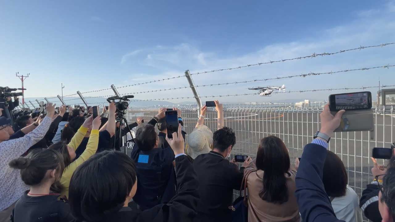 4月9日に大阪・関西万博会場内「EXPO Vertiport」で行われた報道関係者向けフライトの様子