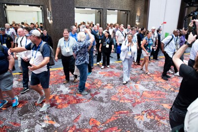 Commercial UAV EXPOが開幕、話題は「BVLOS」一色！